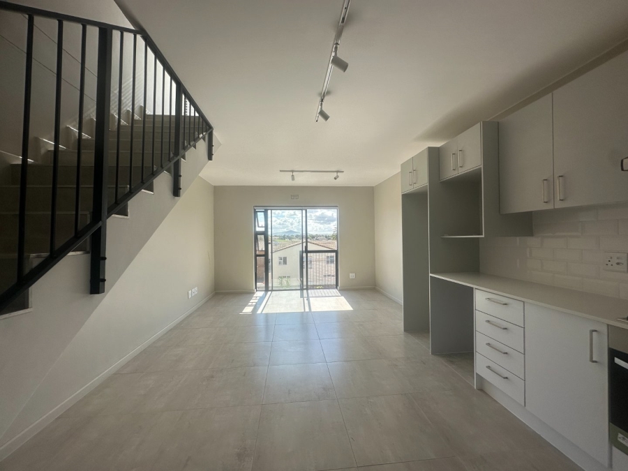 1 Bedroom Property for Sale in Table View Western Cape